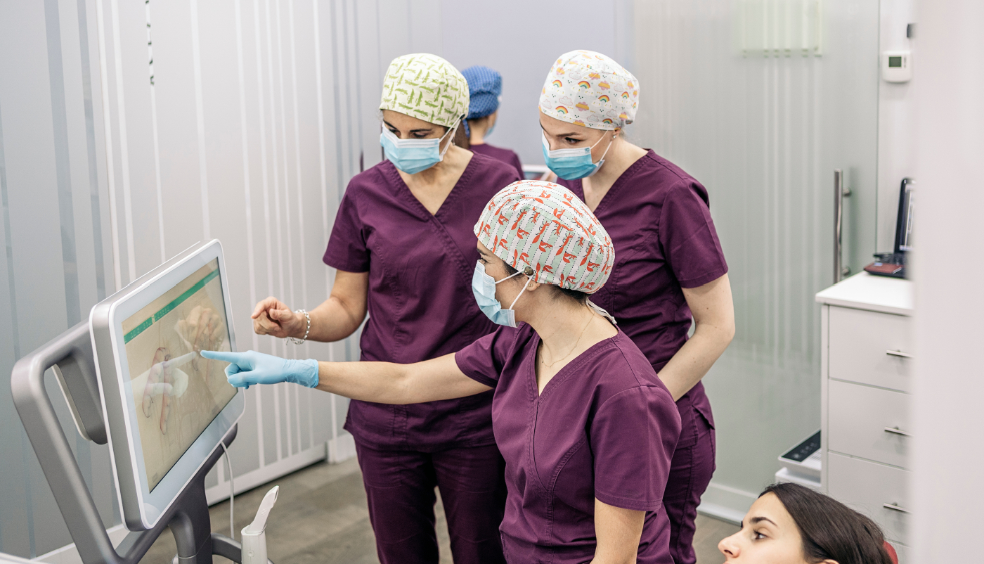 Dental assistants at dental assisting school